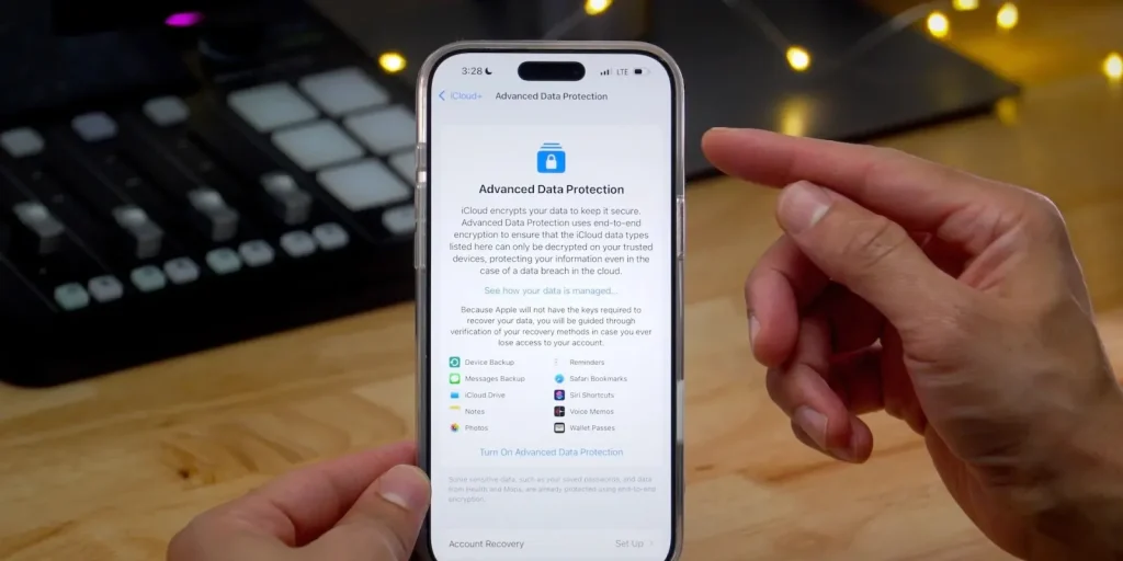 Apple iCloud - UK Restrictions