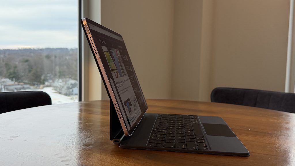 Apple iPad Air M4