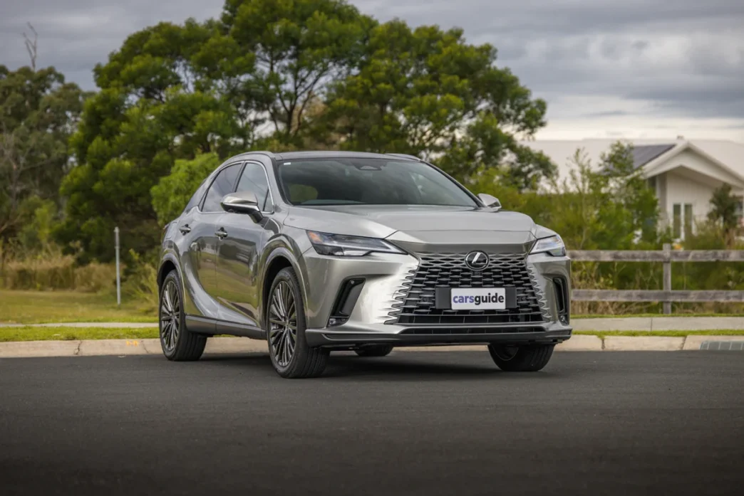 Lexus RX 450h+