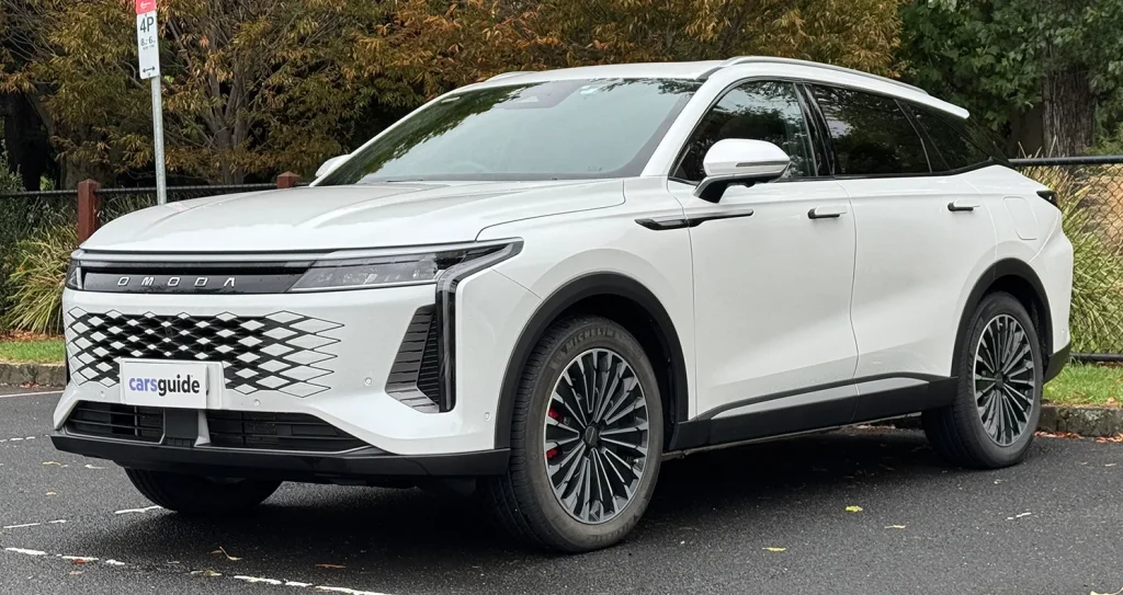 Omoda 9