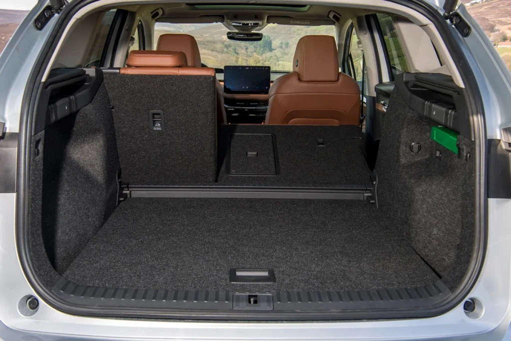 Skoda Enyaq Select 60 elektrikli araba