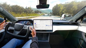 Tesla Autonomous Driving