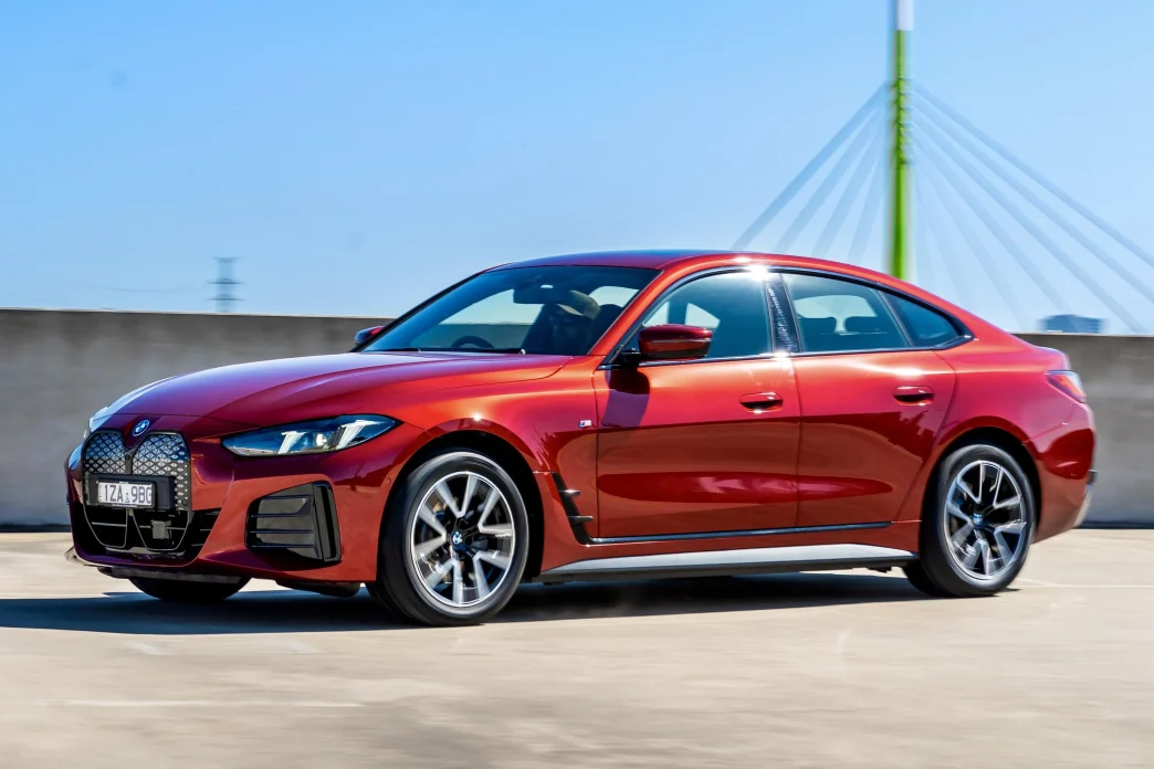 BMW i4 Elektrikli Sedan 2026