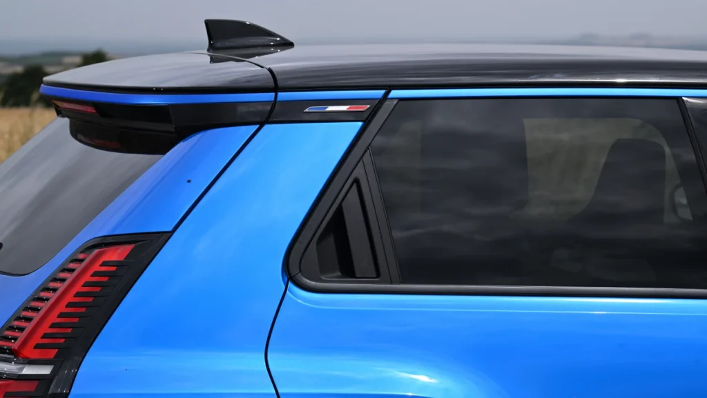 Alpine A290