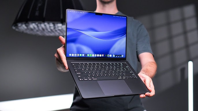 Apple MacBook Pro 16 M5