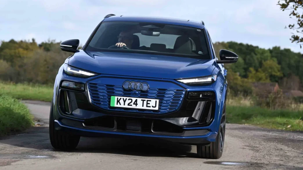 Audi Q6 e-tron elektrikli araba