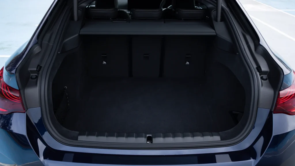 BMW i4 Elektrikli Araba inceleme