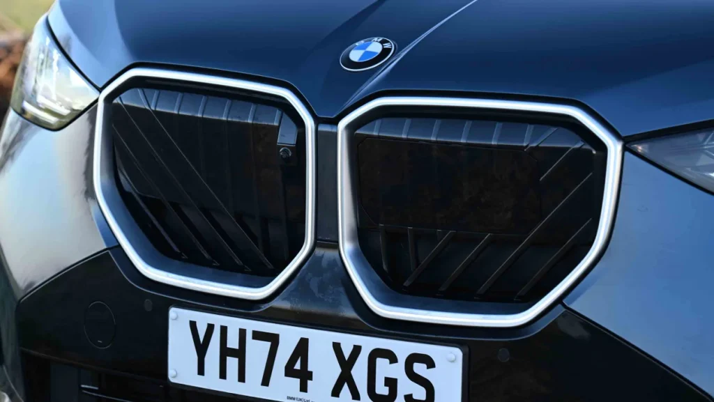 BMW iX3 Elektrikli SUV alınır mı?