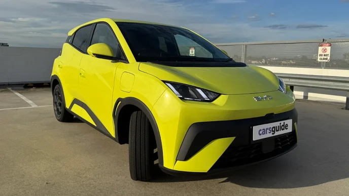 BYD Atto 1 Premium Elektrikli Hatchback