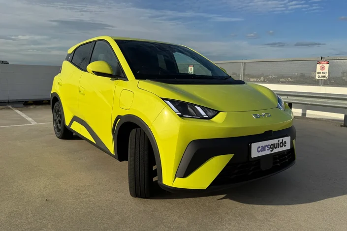 BYD Atto 1 Premium Elektrikli Hatchback