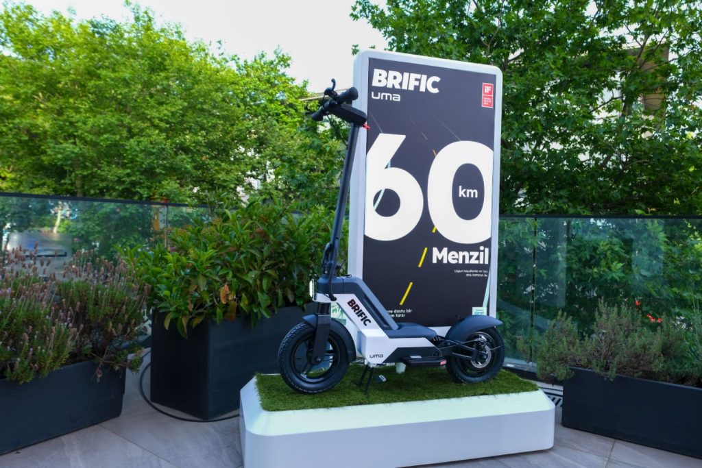 Brific Uma 2200 W Elektrikli Scooter alınır mı?