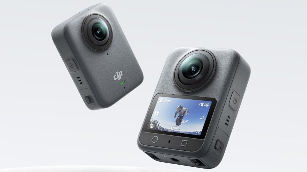 DJI Osmo 360 Adventure Combo