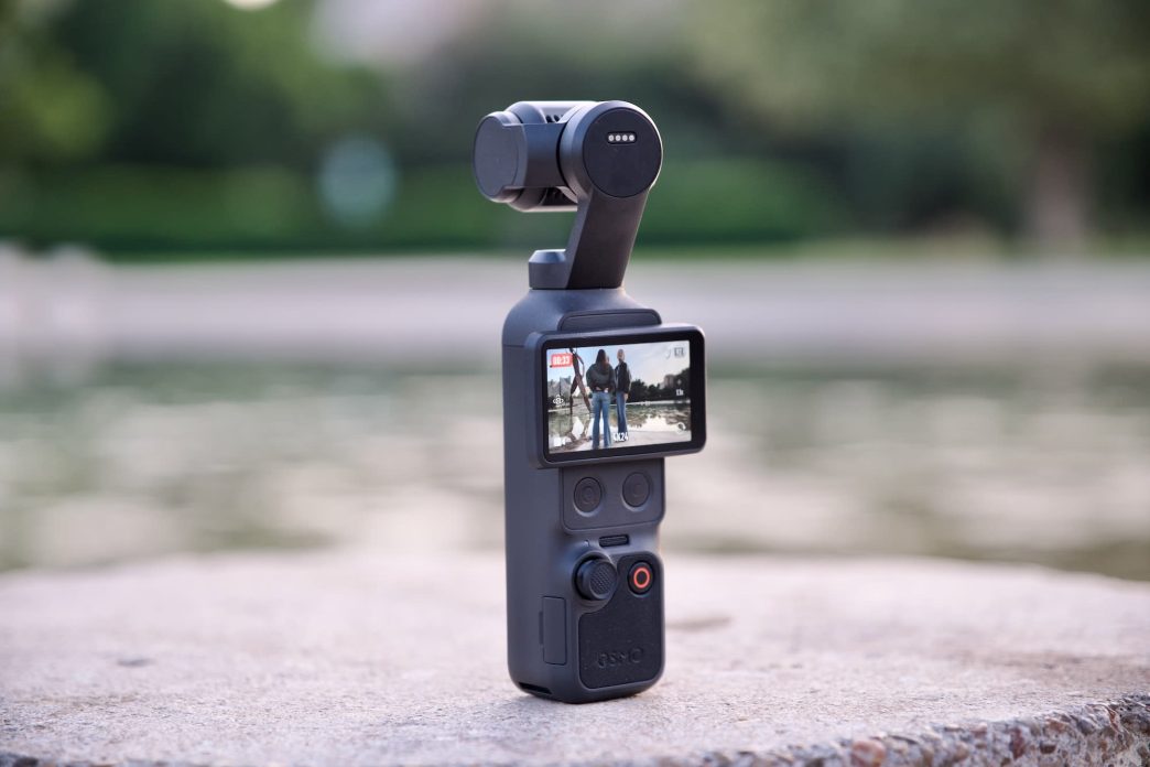 DJI Osmo Pocket 4