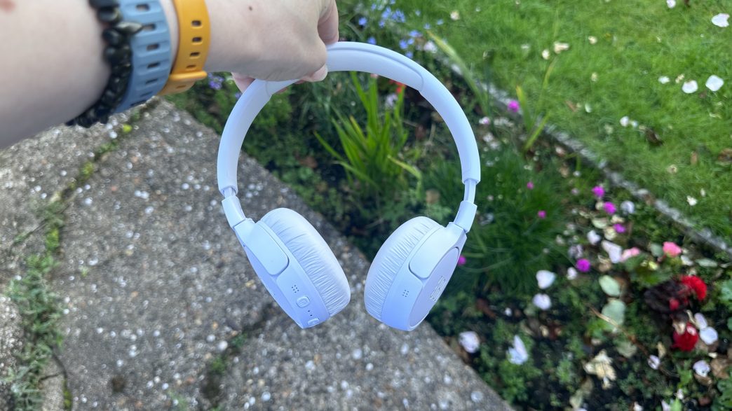 JBL Tune 670BT NC Kablosuz Kulaklık inceleme