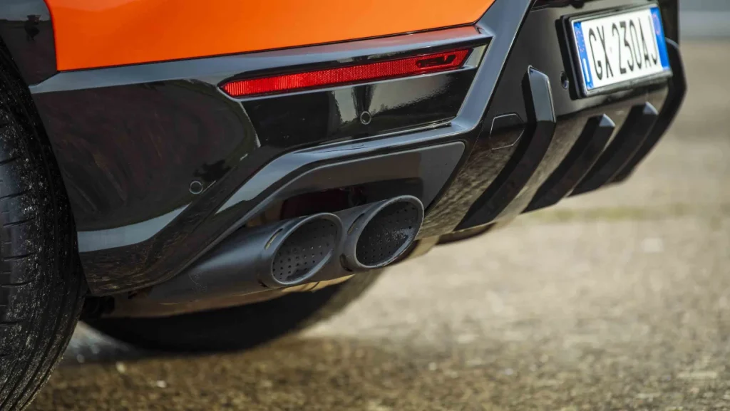 Lamborghini Urus Elektrikli Araba