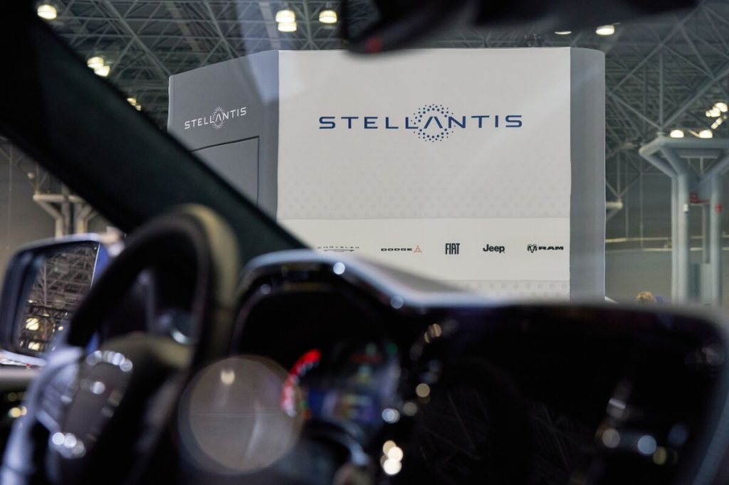 Microsoft ve Stellantis