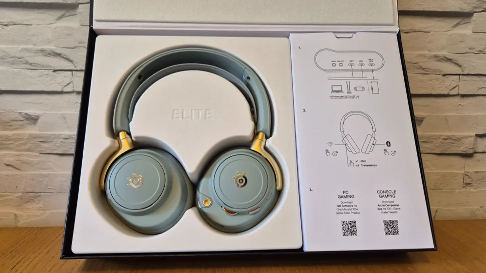 SteelSeries Arctis Nova Elite Oyuncu Kulaklığı