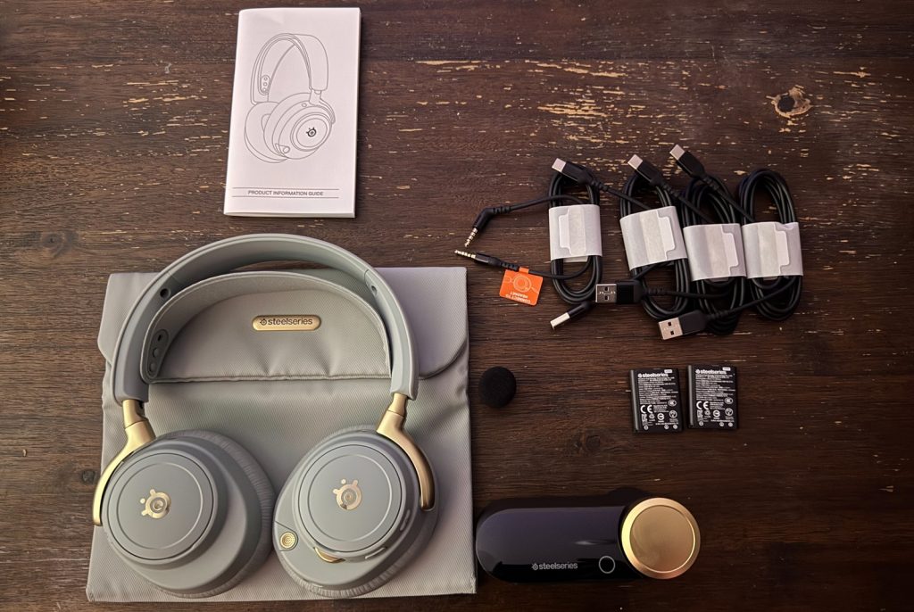 SteelSeries Arctis Nova Elite Oyuncu Kulaklığı