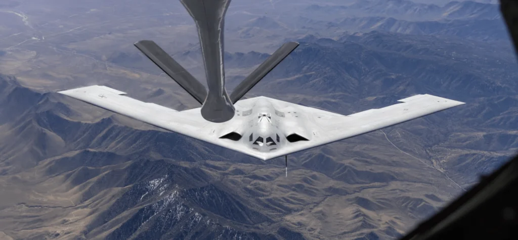 Northrop Grumman B-21 Raider Bombardıman Uçağı