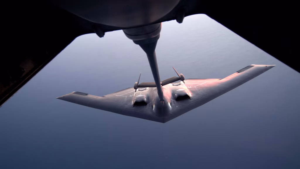 Northrop Grumman B-21 Raider Bombardıman Uçağı